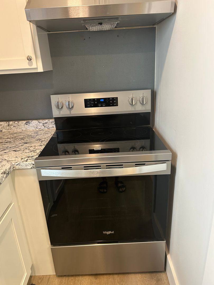 Apartment for rent at 60 N Main St, Red Lion, PA 17356
