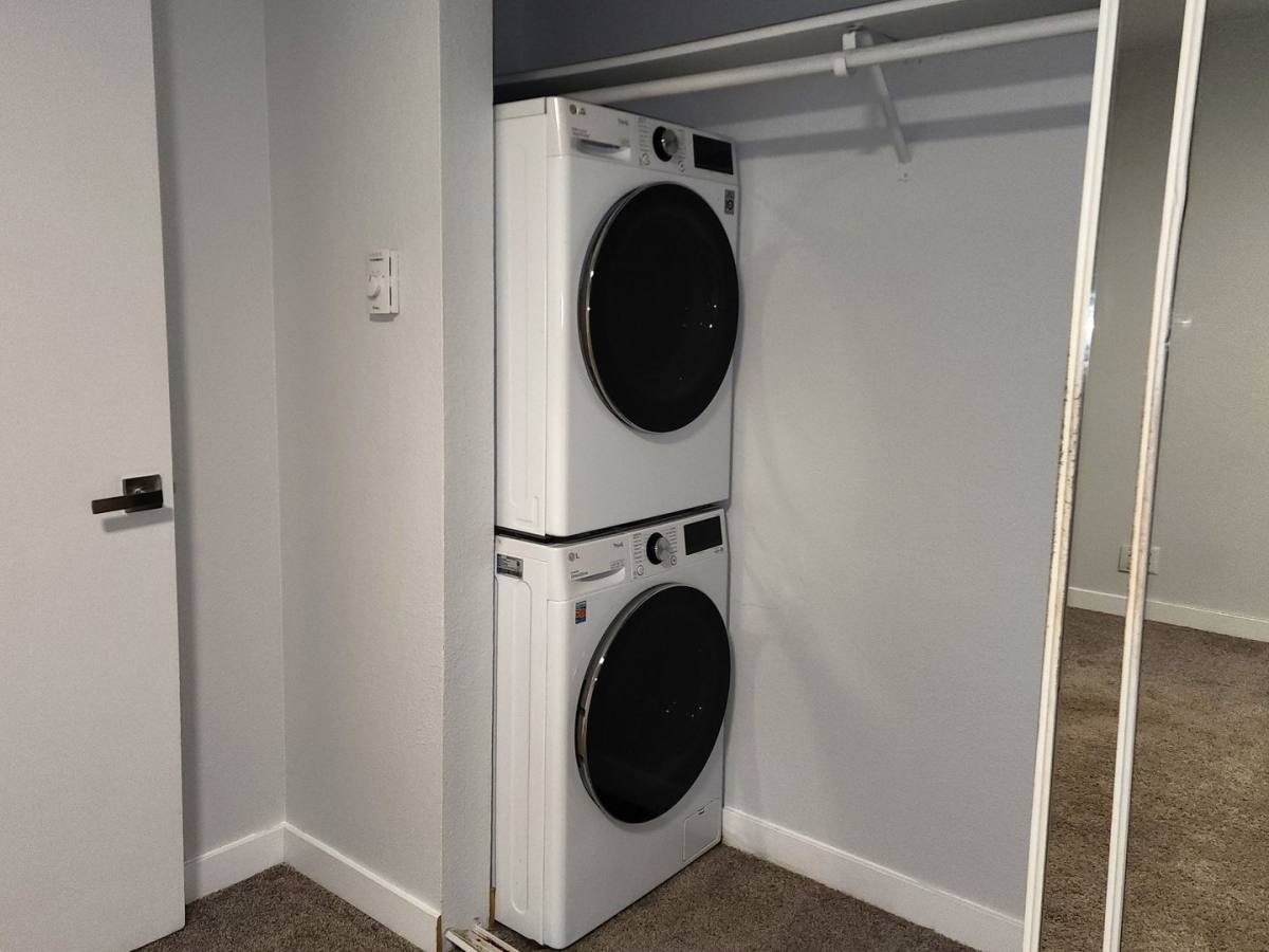 Apartment for rent at 10718-10722 SE 238th St, Kent, WA 98031