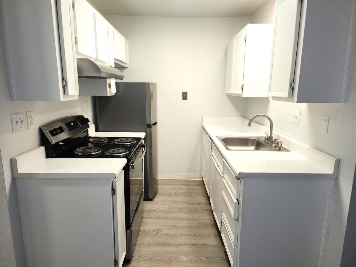 Apartment for rent at 10718-10722 SE 238th St, Kent, WA 98031
