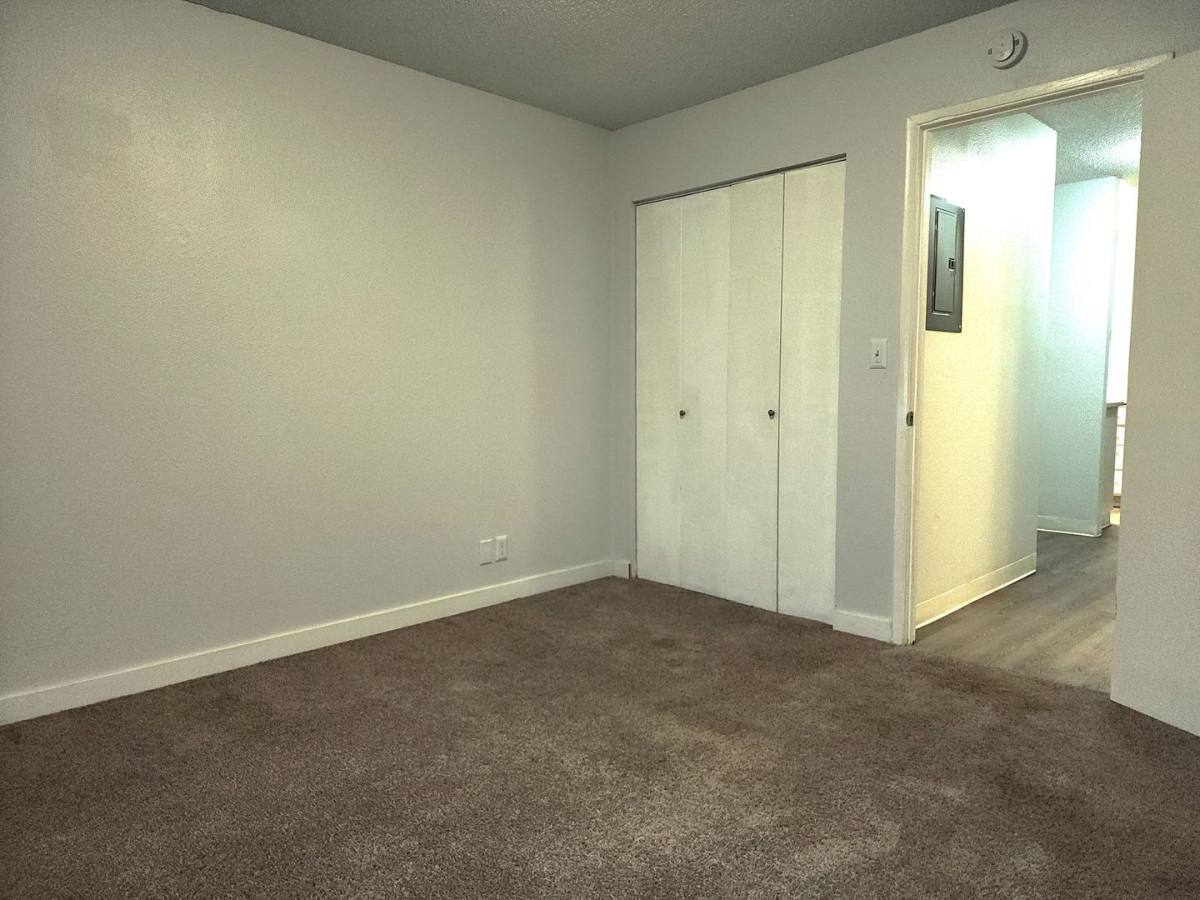 Apartment for rent at 10718-10722 SE 238th St, Kent, WA 98031