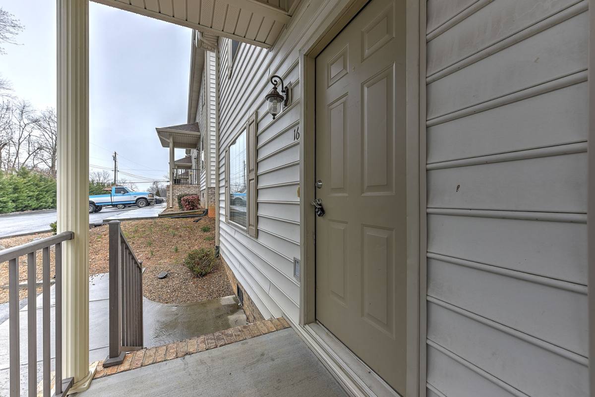 Condo for rent at 563 Boring Chapel Rd, Johnson City, TN 37615