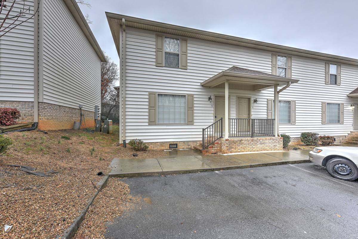 Condo for rent at 563 Boring Chapel Rd, Johnson City, TN 37615