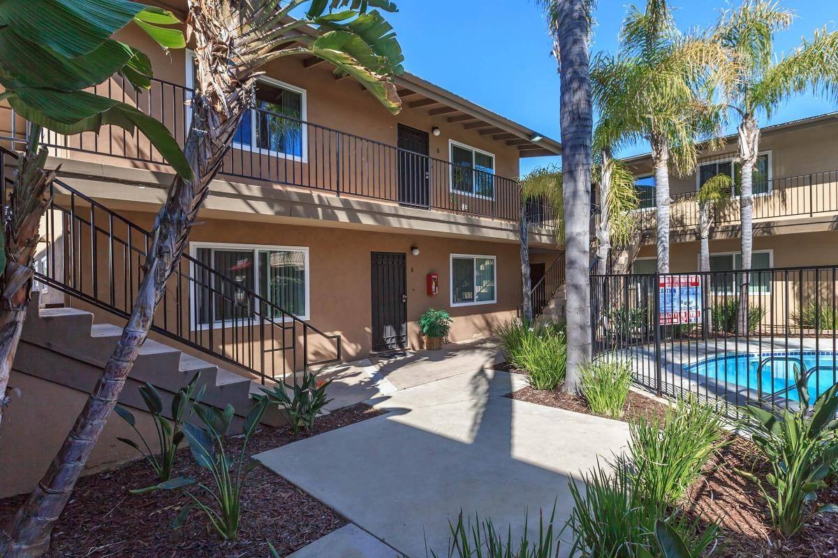 Apartment for rent at 330-332 5th Ave, Chula Vista, CA 91910