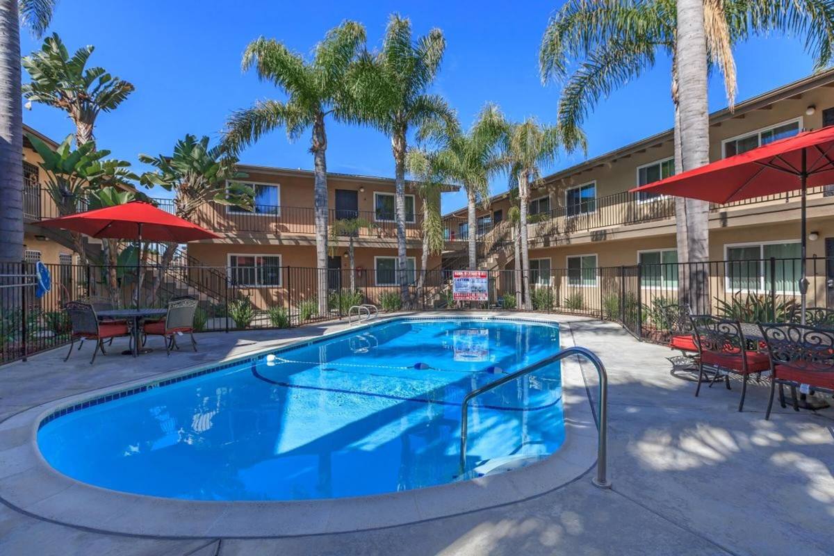 Apartment for rent at 330-332 5th Ave, Chula Vista, CA 91910