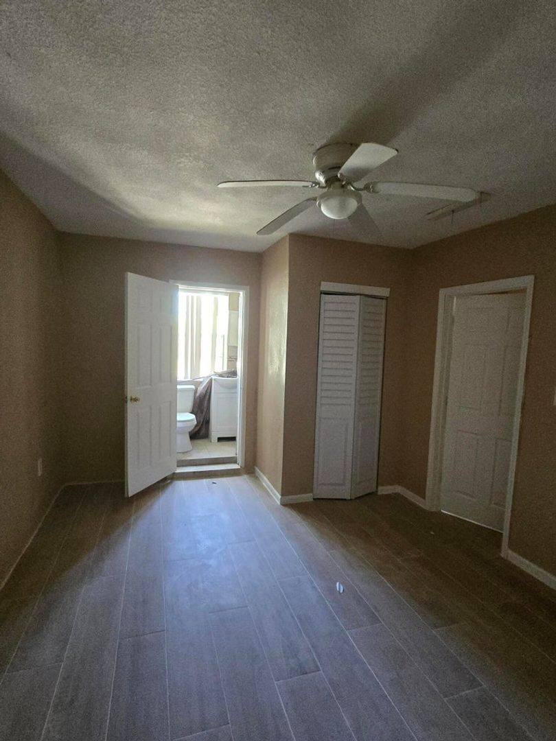 House for rent at 815 Silver Beach Rd, West Palm Beach, FL 33403