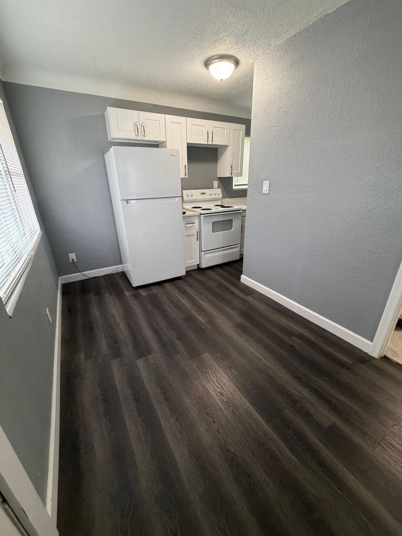 Apartment for rent at 4619 13th Ave S, Saint Petersburg, FL 33711