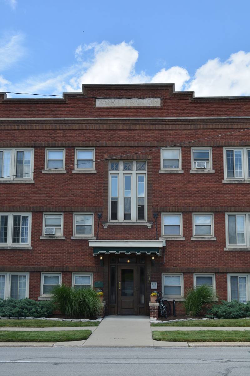 Apartment for rent at 425-431 E Wayne St, Fort Wayne, IN 46802