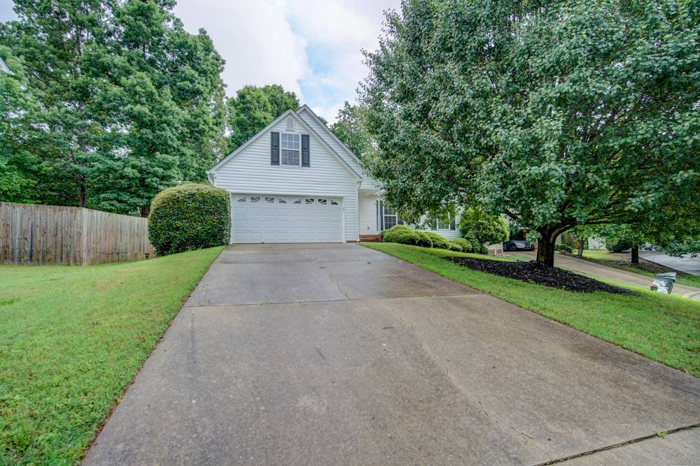 House for rent at 17 Waterfield Court, Greer, SC 29650