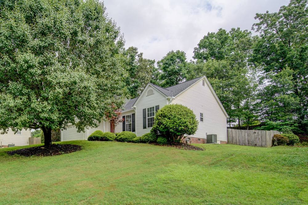 House for rent at 17 Waterfield Court, Greer, SC 29650