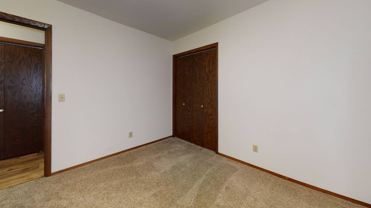 Apartment for rent at 2609 Thomas Dr, Eau Claire, WI 54701