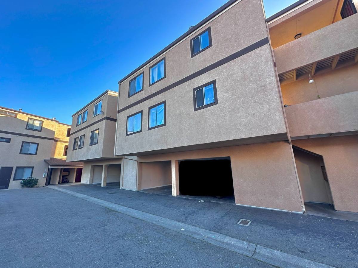 Apartment for rent at 2300 High St, Oakland, CA 94601