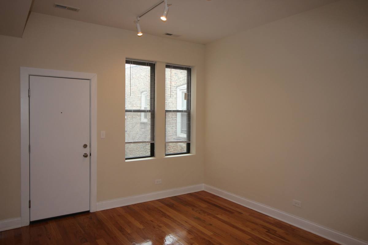 Apartment for rent at 2540 W Augusta Blvd, Chicago, IL 60622