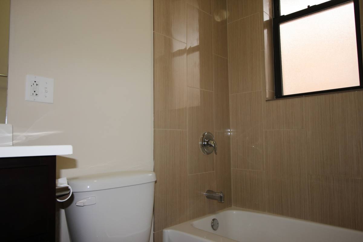 Apartment for rent at 2540 W Augusta Blvd, Chicago, IL 60622