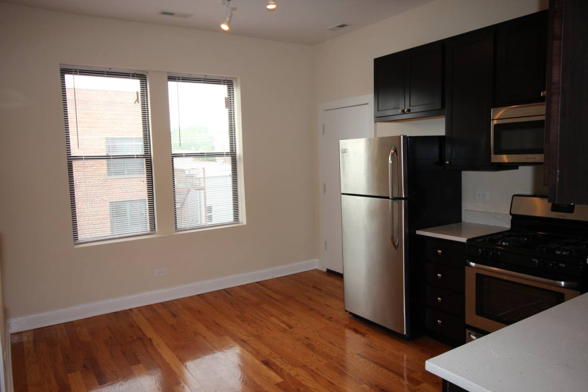 Apartment for rent at 2540 W Augusta Blvd, Chicago, IL 60622