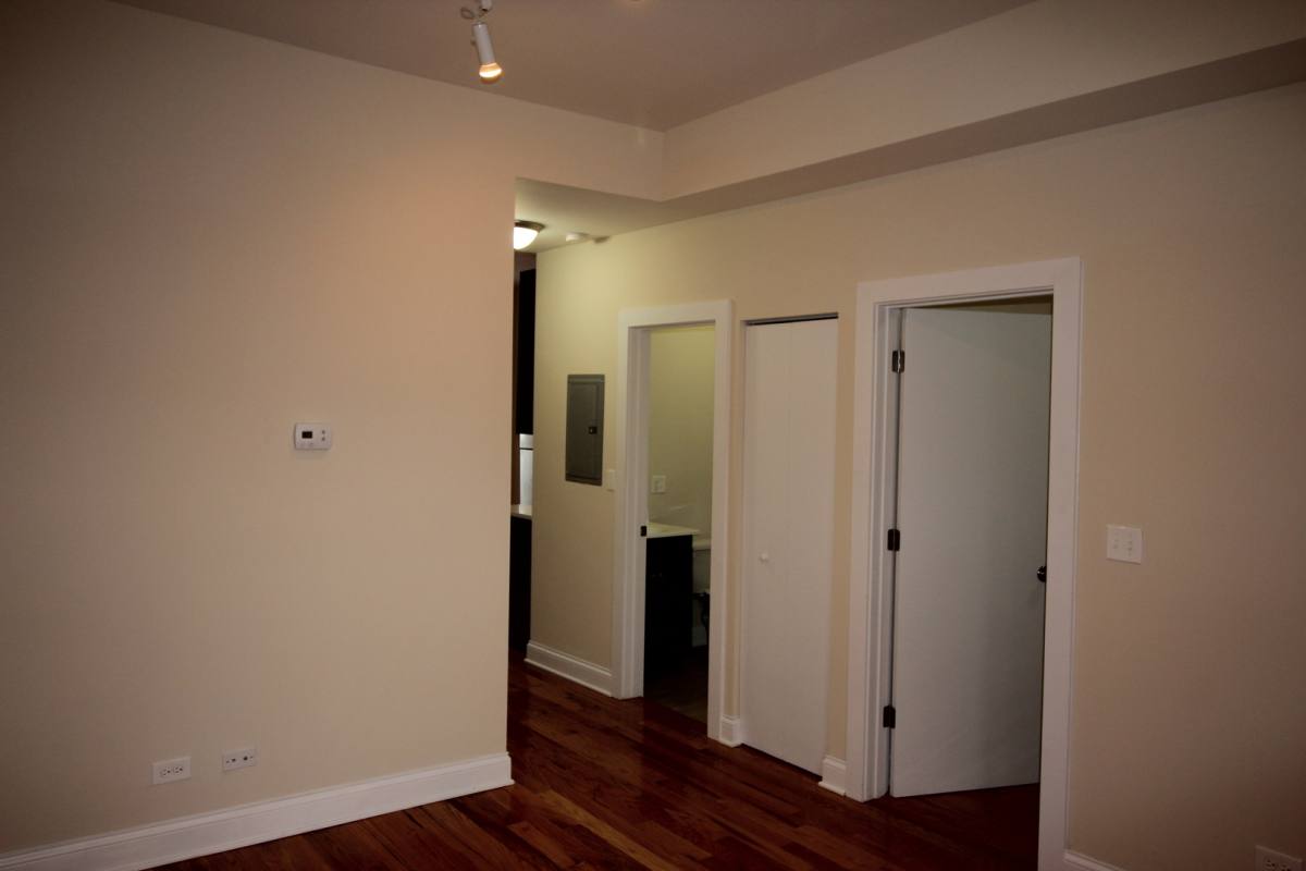 Apartment for rent at 2540 W Augusta Blvd, Chicago, IL 60622