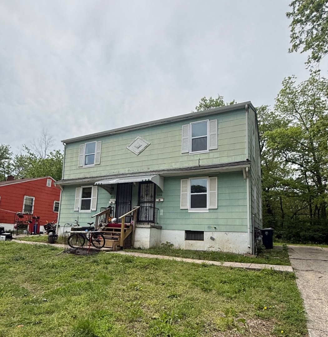 Apartment for rent at 5816-5818 Bellefontaine Ave, Kansas City, MO 64130