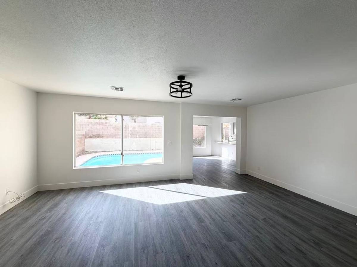 House for rent at 261 Delfino Way, Henderson, NV 89074
