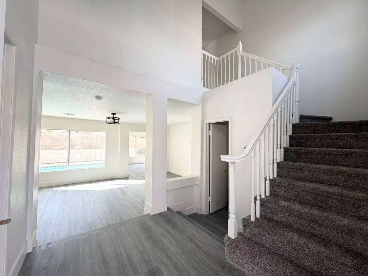 House for rent at 261 Delfino Way, Henderson, NV 89074