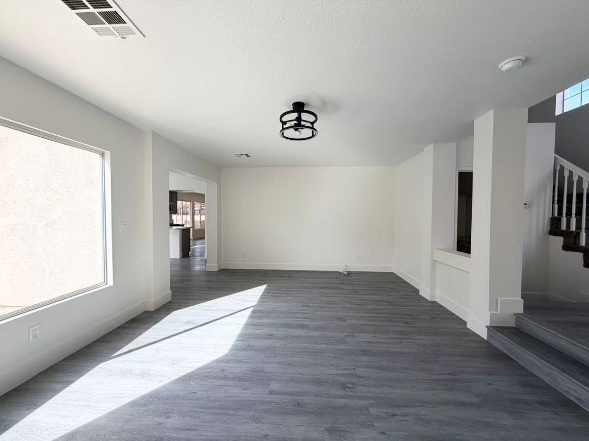 House for rent at 261 Delfino Way, Henderson, NV 89074