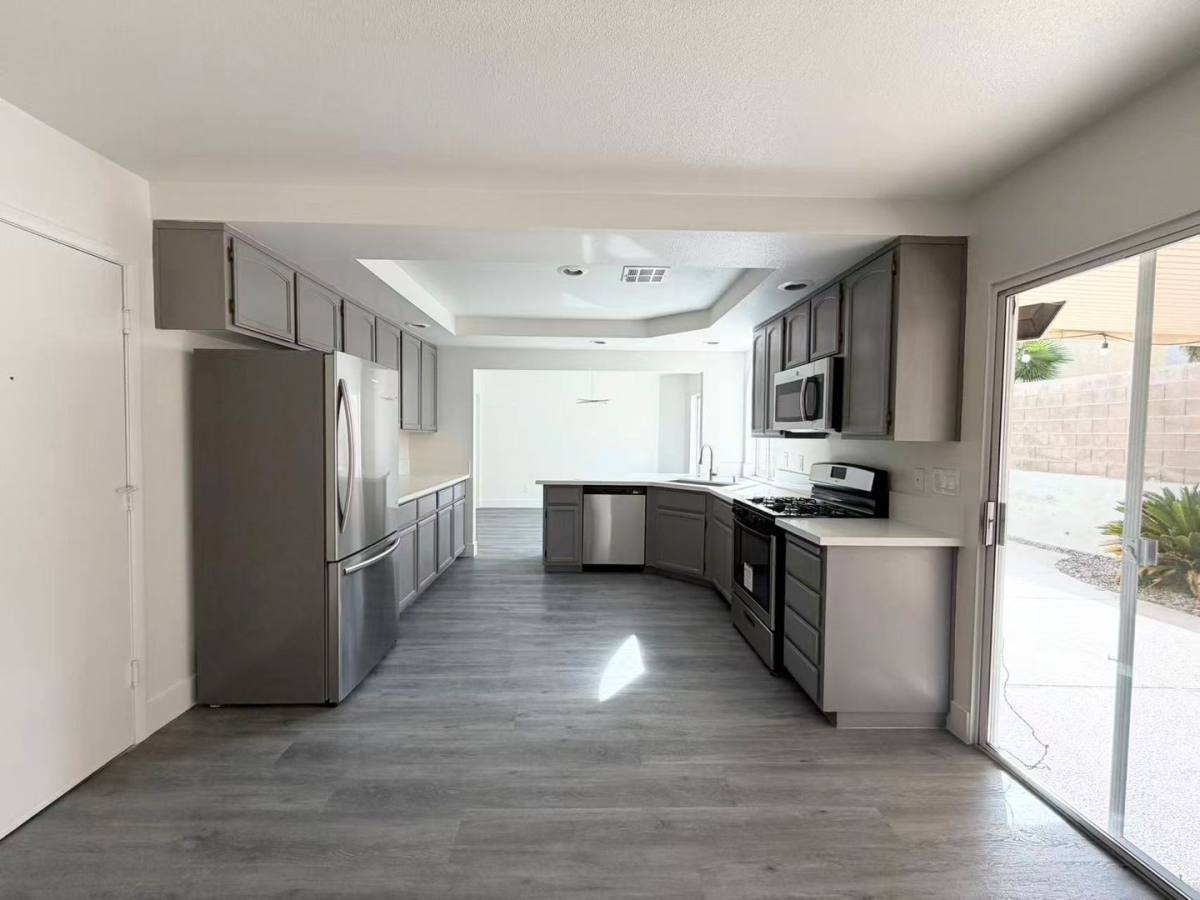 House for rent at 261 Delfino Way, Henderson, NV 89074