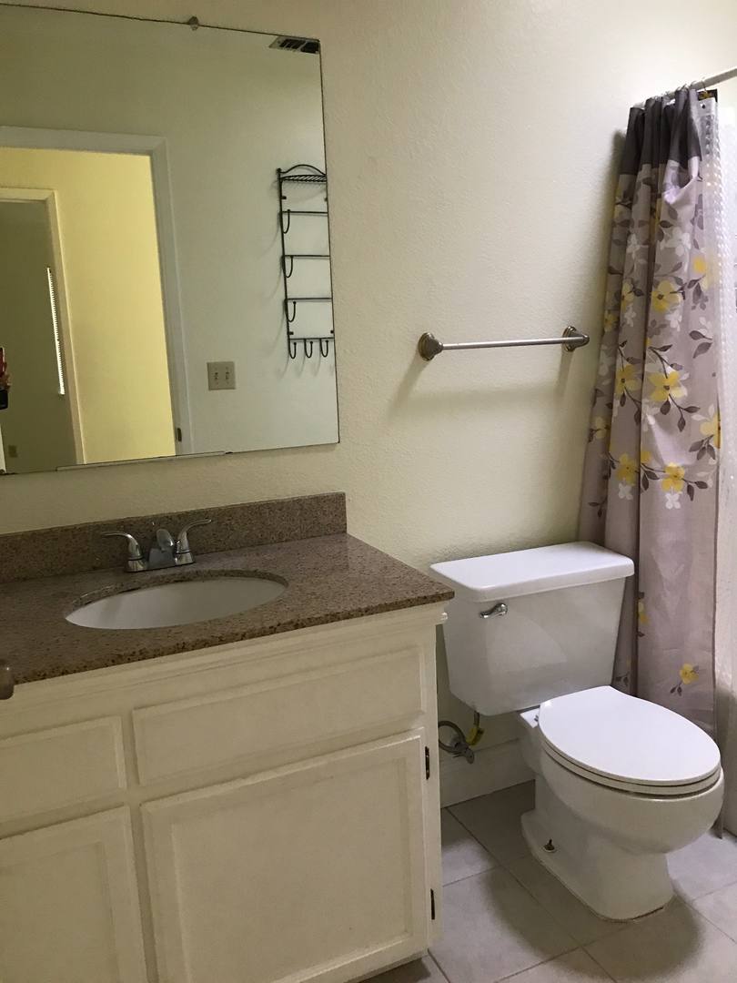 House for rent at 1653 Kildare Dr, Redding, CA 96001
