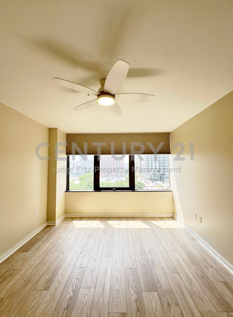 Condo for rent at 1200 Main St, Dallas, TX 75202