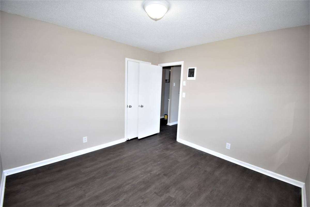 Apartment for rent at 132 A St, Clarksville, TN 37040