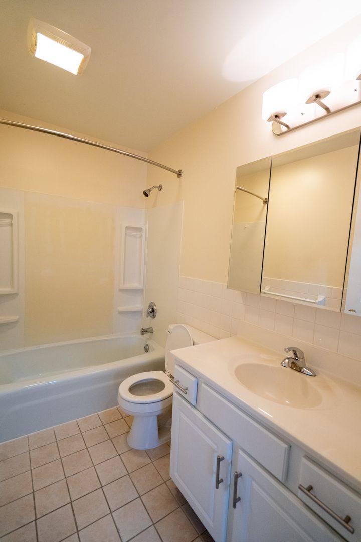 Apartment for rent at 2311 26th Ave NW, Saint Paul, MN 55112
