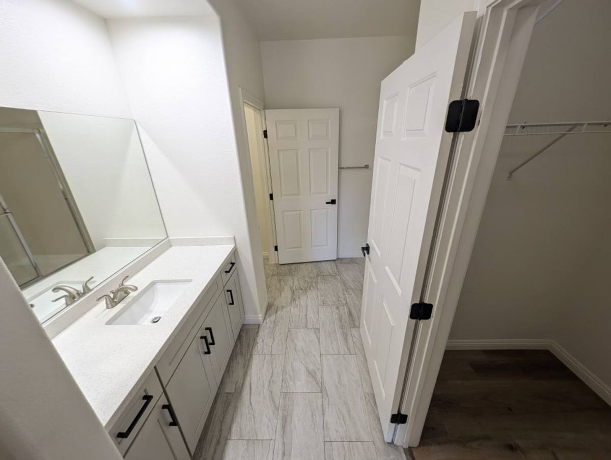 Condo for rent at 10001 Crimson Palisades Place, Las Vegas, NV 89144