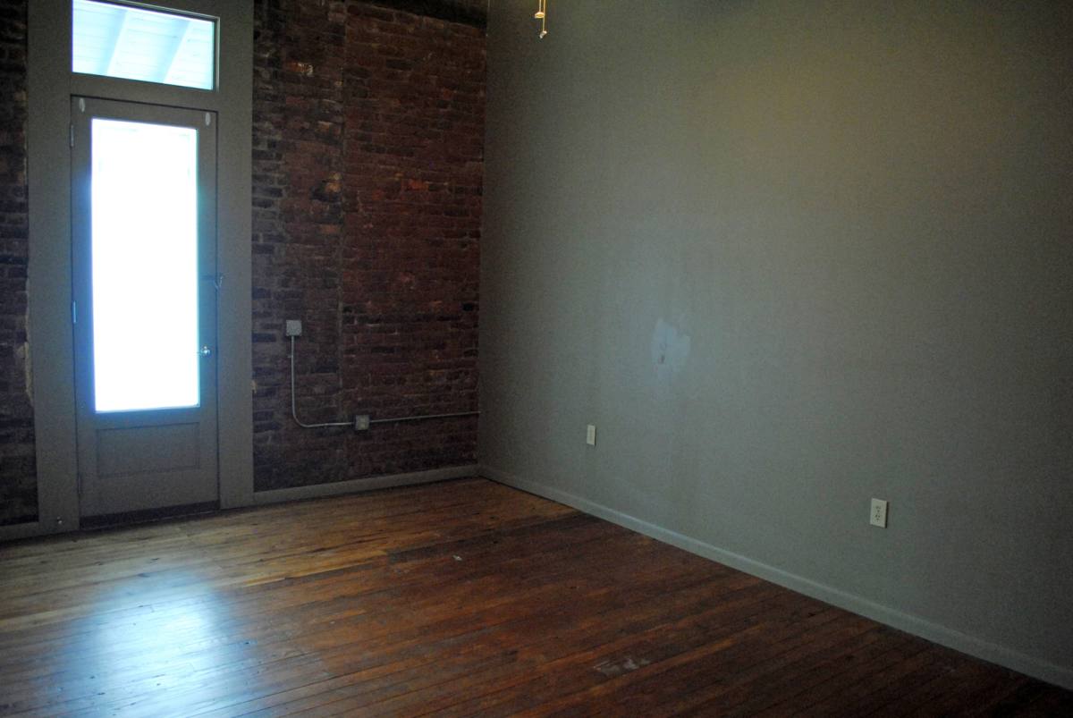 Apartment for rent at 829 S Railroad Ave, Opelika, AL 36801
