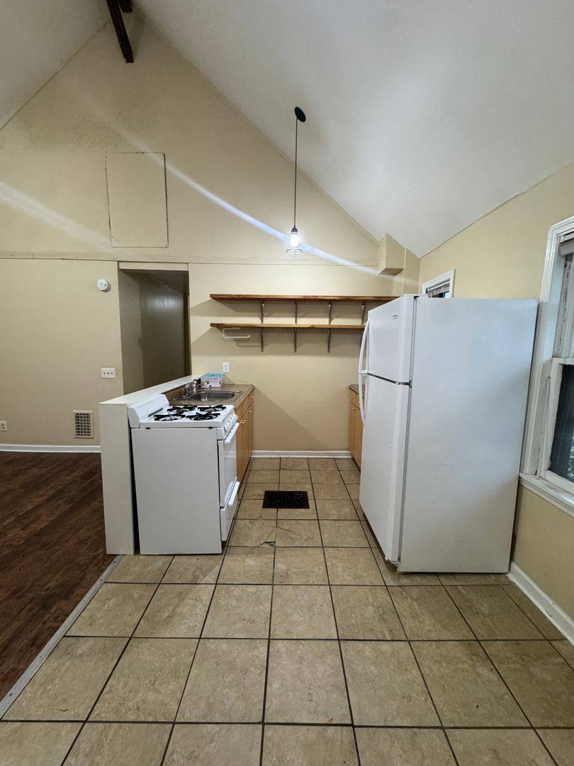 777 S Ave, Rochester, NY 14620 - Apartment for Rent - Image 5