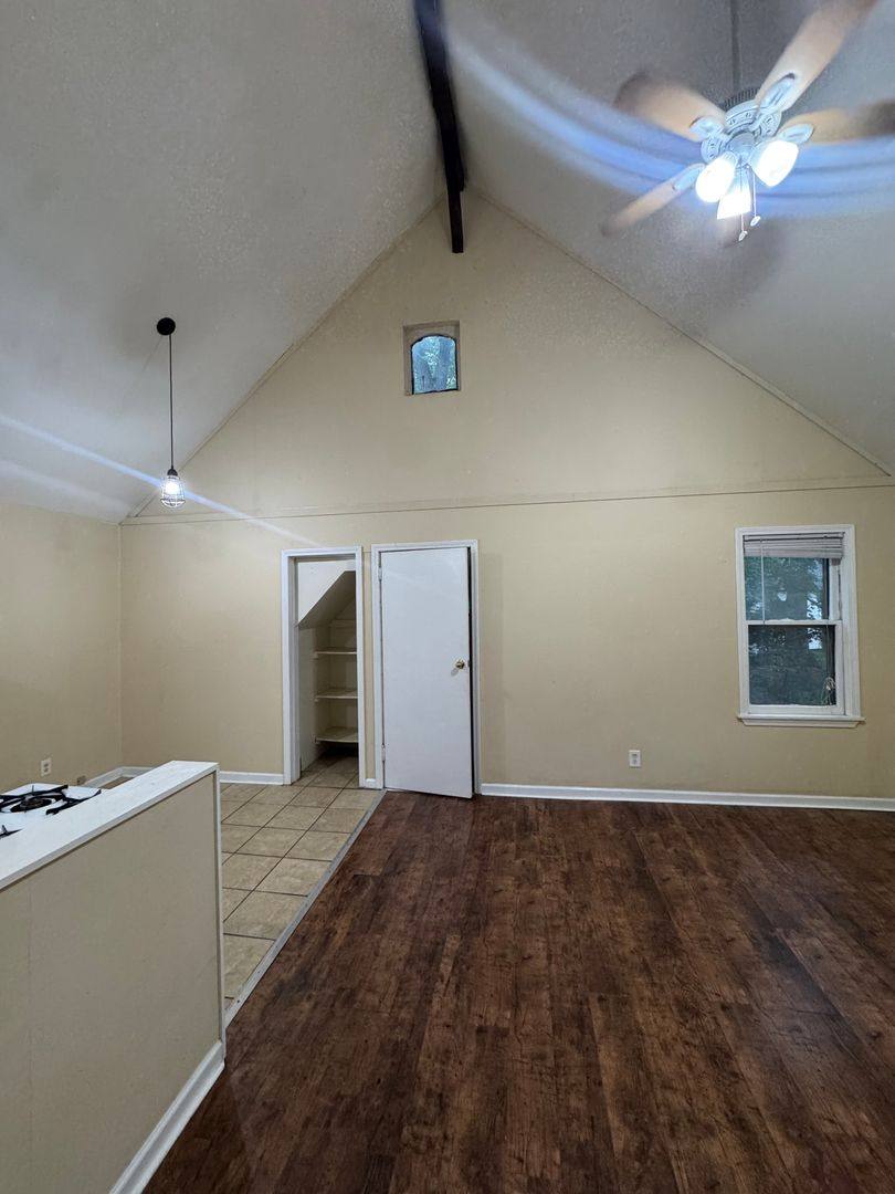 777 S Ave, Rochester, NY 14620 - Apartment for Rent - Image 4