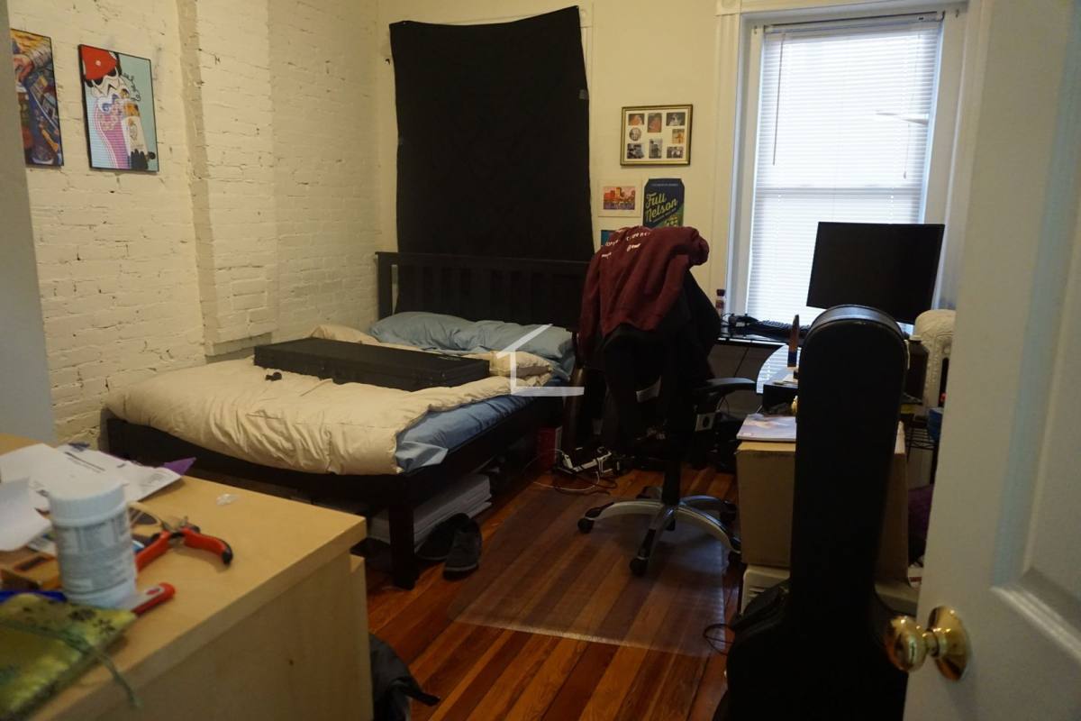 Apartment for rent at 83 Brighton Ave #1L, Allston, MA 02134