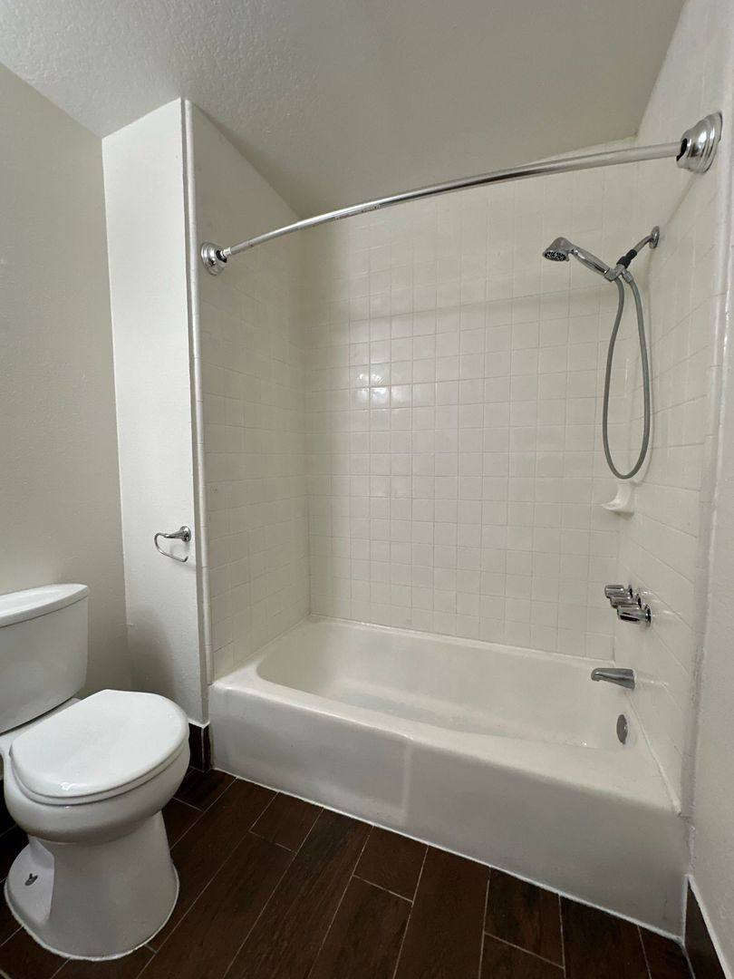 Apartment for rent at 530 W 6th St, San Pedro, CA 90731