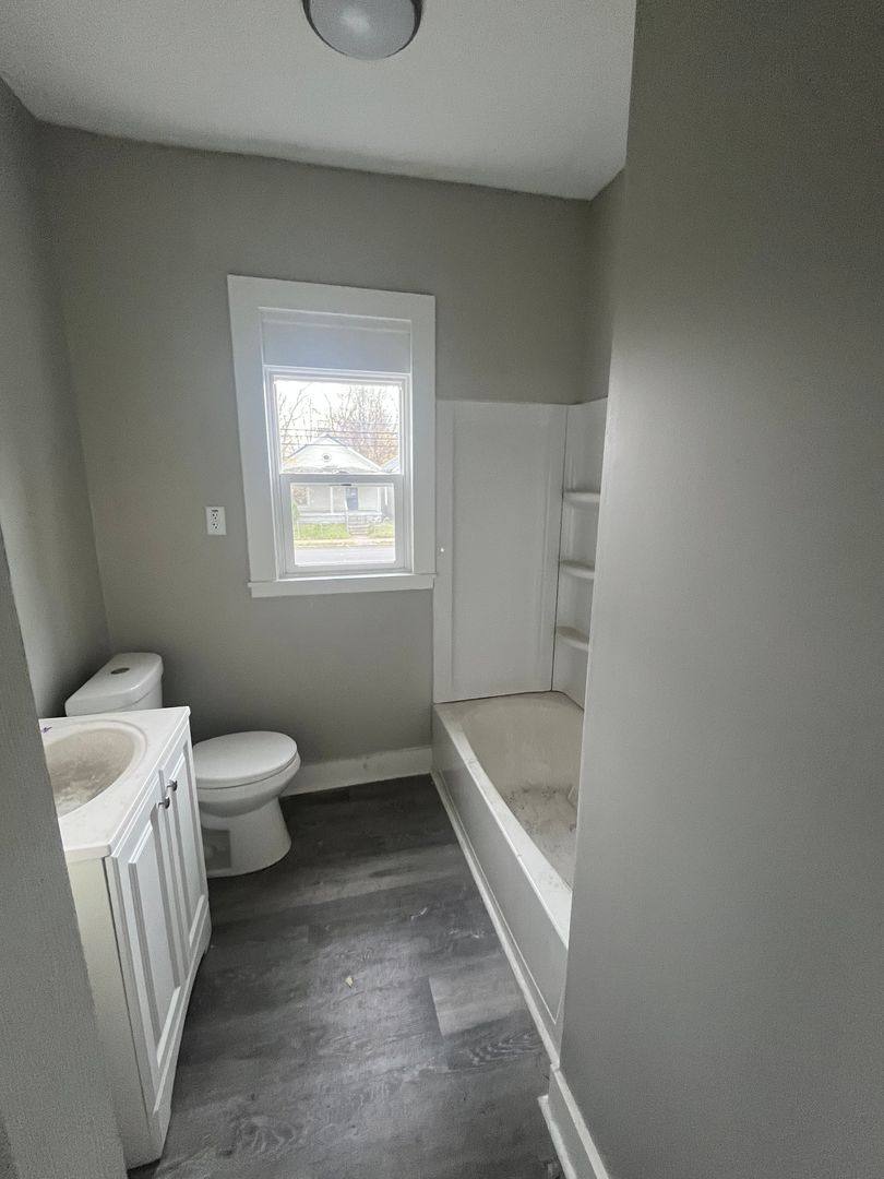 Apartment for rent at 3204 3206 W Kentucky St, Louisville, KY 40211