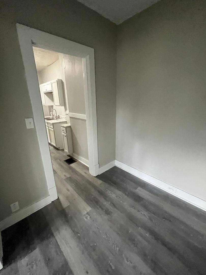 Apartment for rent at 3204 3206 W Kentucky St, Louisville, KY 40211