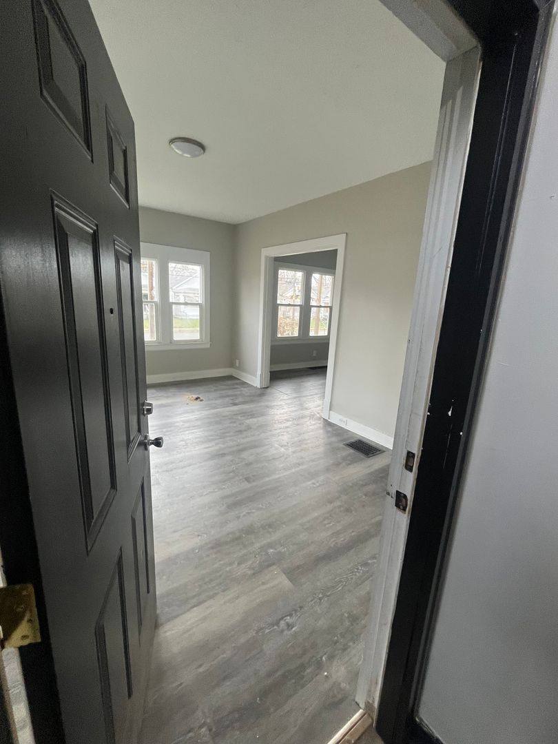 Apartment for rent at 3204 3206 W Kentucky St, Louisville, KY 40211