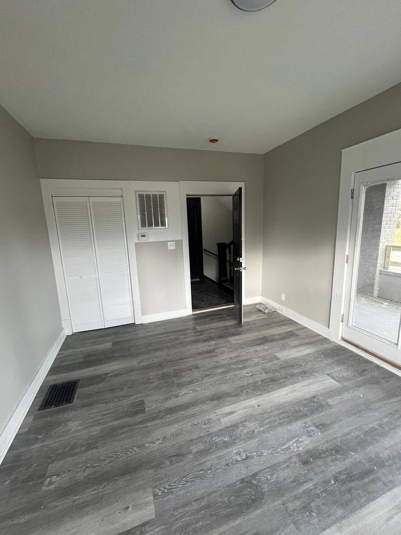 Apartment for rent at 3204 3206 W Kentucky St, Louisville, KY 40211