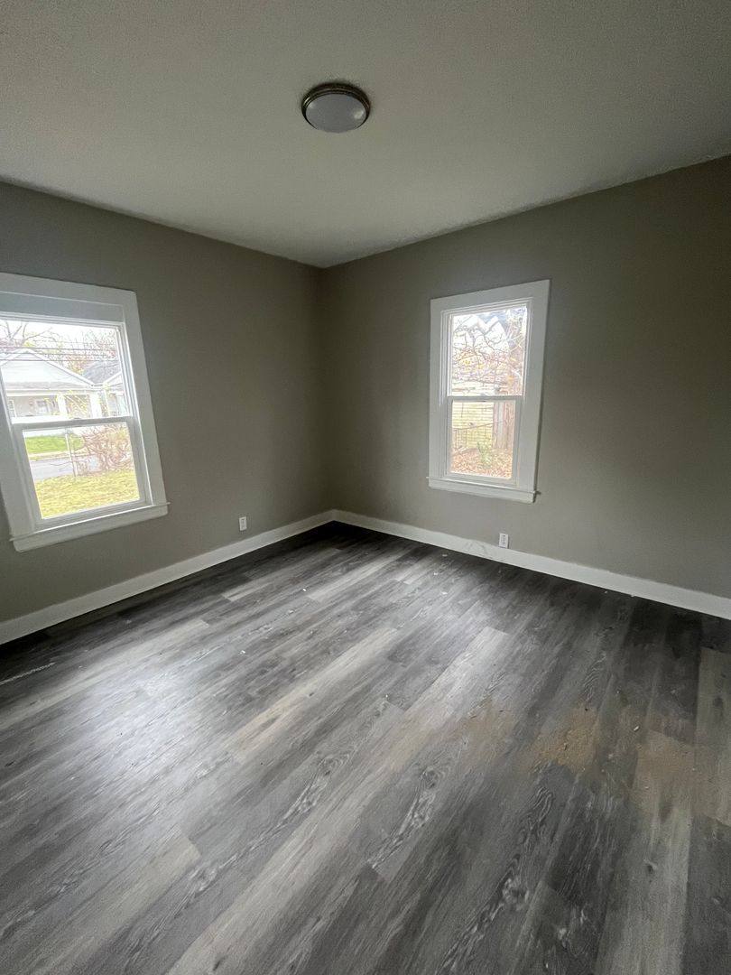 Apartment for rent at 3204 3206 W Kentucky St, Louisville, KY 40211