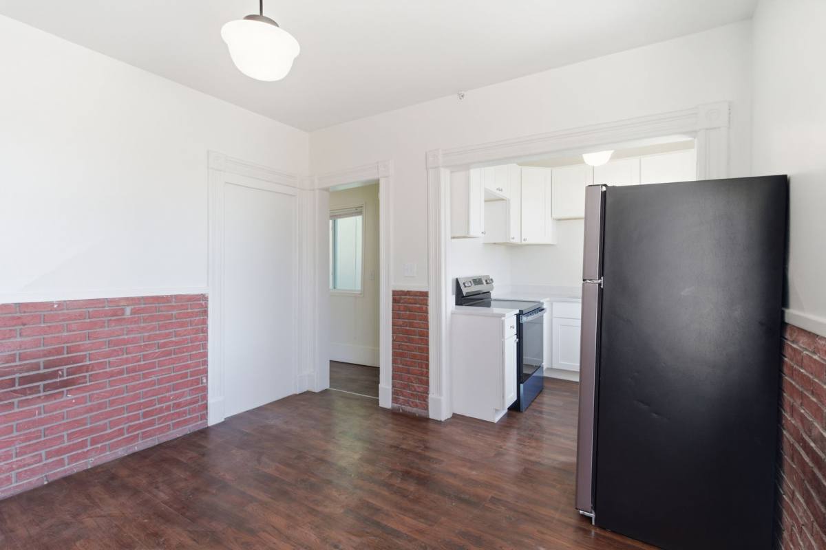 Apartment for rent at 105 High St, Holyoke, MA 01040
