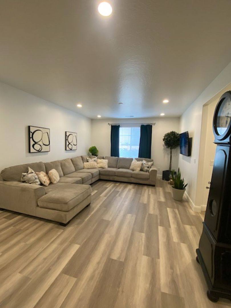 Townhouse for rent at 1138 N Tesoro Alley, Washington, UT 84780
