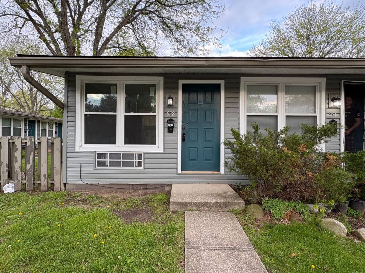 Apartment for rent at 948 Silver Meadows Blvd, Kent, OH 44240