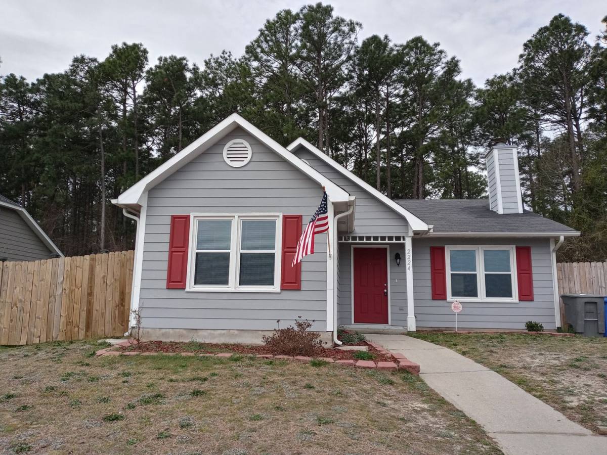 House for rent at 2224 Spindle Tree Dr, Fayetteville, NC 28304