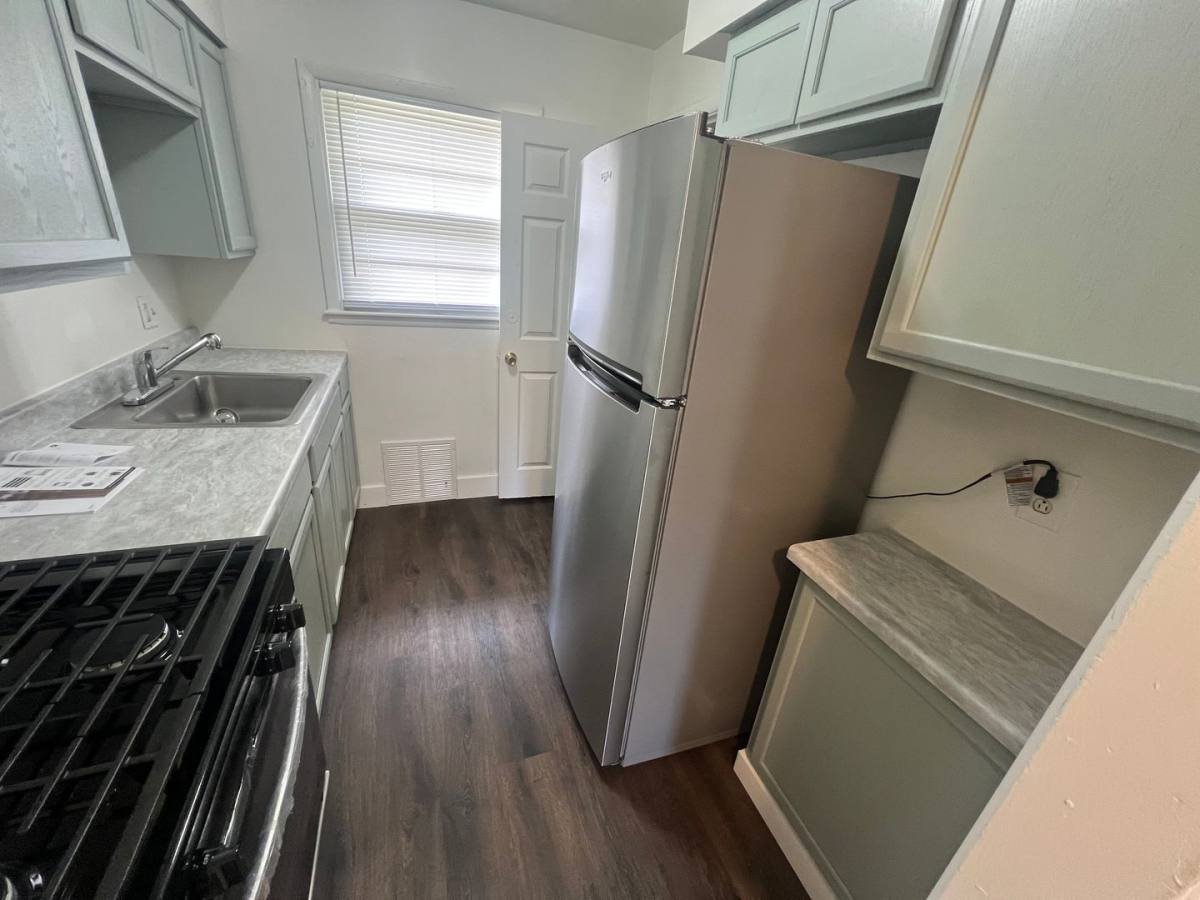 Townhouse for rent at 4415 E Linwood Blvd, Kansas City, MO 64128