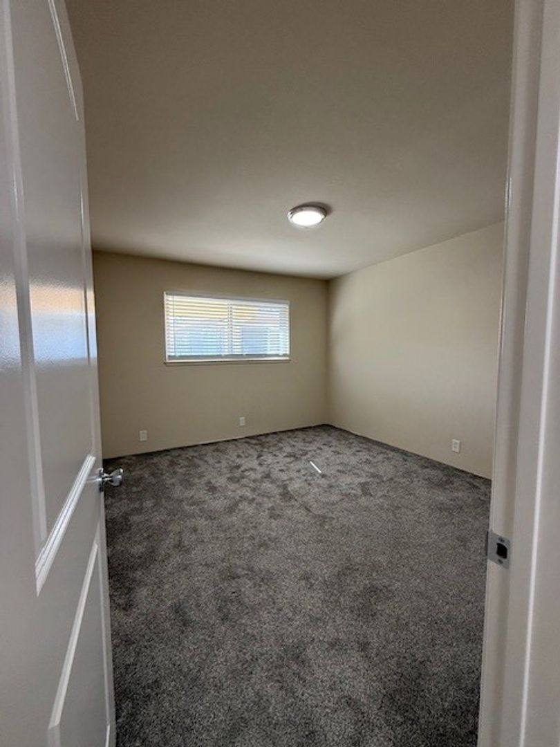 Apartment for rent at 1551 Alta Glen Dr, San Jose, CA 95125