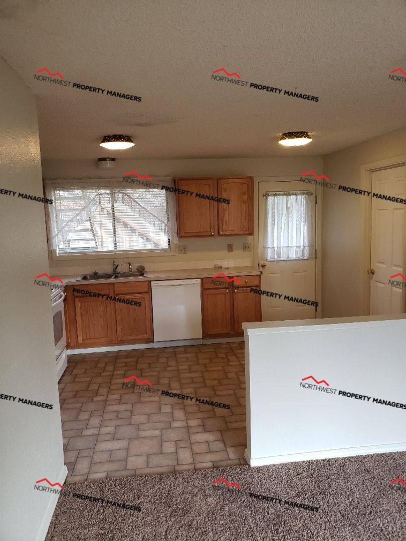 Apartment for rent at 3001 Southgate Dr, Centralia, WA 98531