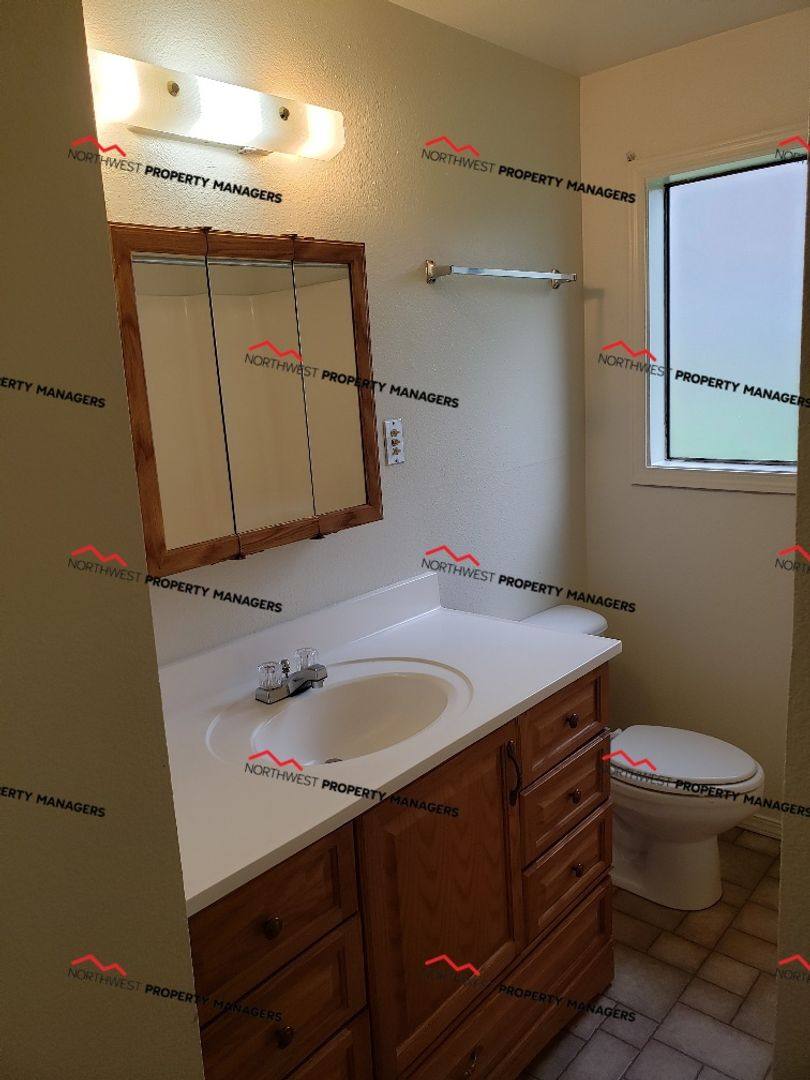 Apartment for rent at 3001 Southgate Dr, Centralia, WA 98531