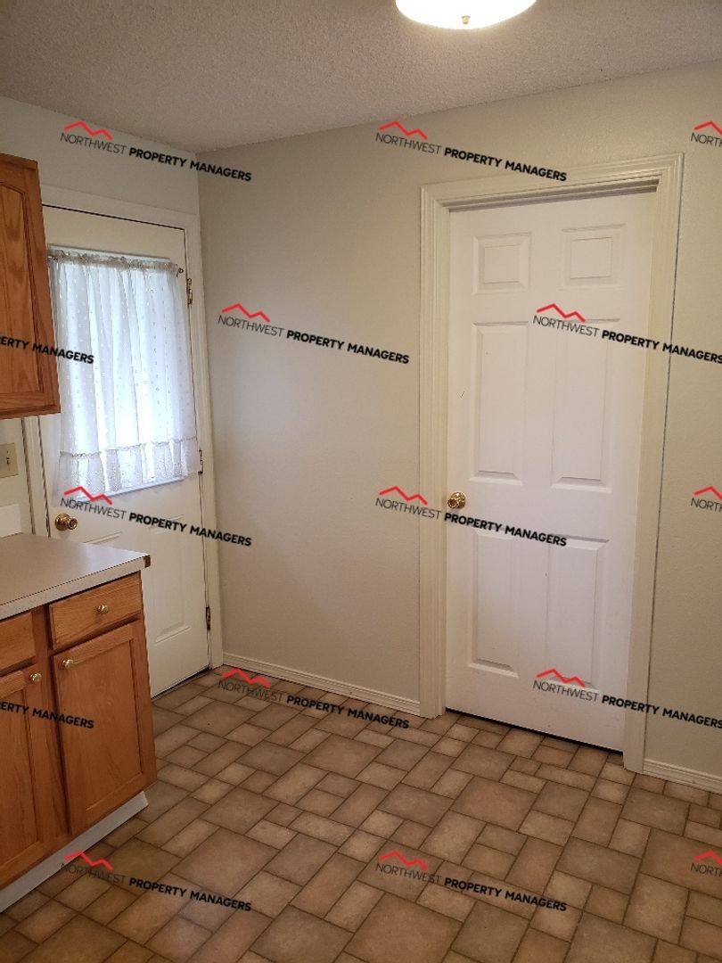 Apartment for rent at 3001 Southgate Dr, Centralia, WA 98531