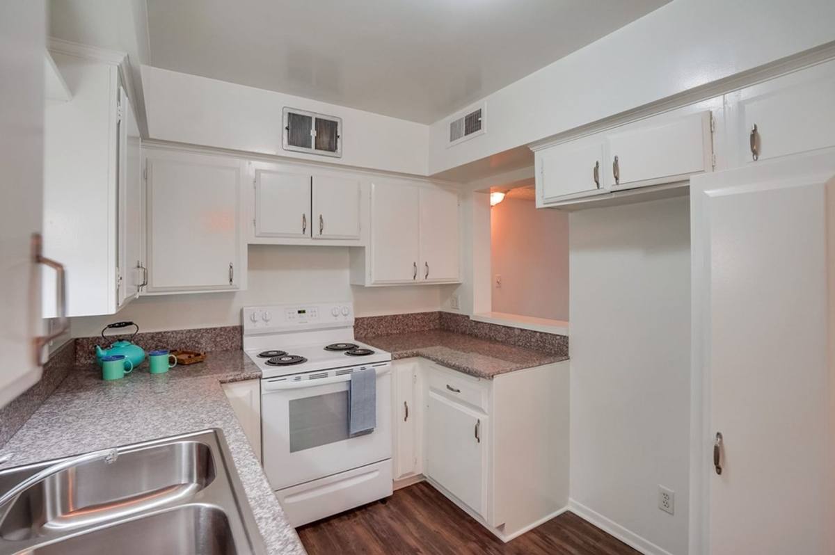 Apartment for rent at 195 S Wilson Ave, Pasadena, CA 91106