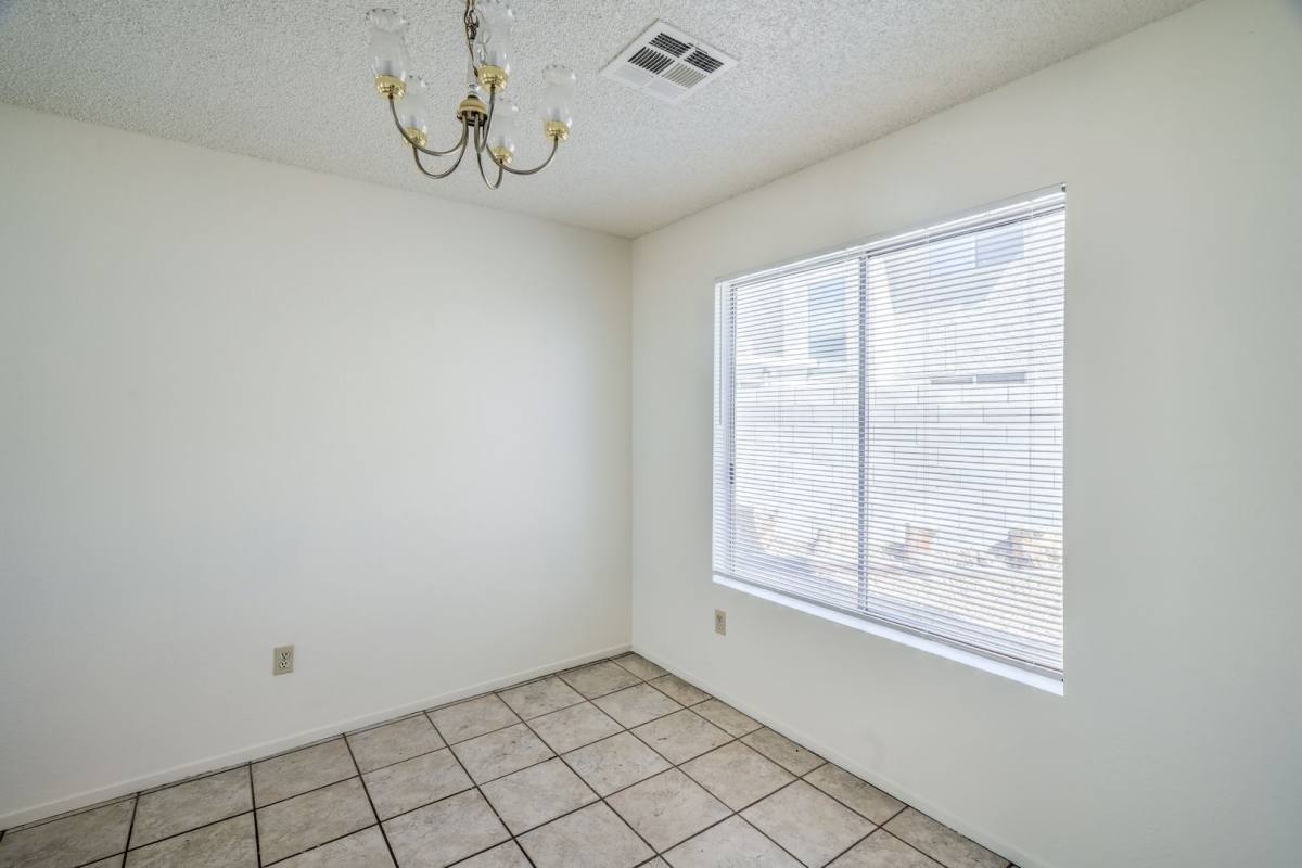 House for rent at 2824 Poppyseed Way, Las Vegas, NV 89142